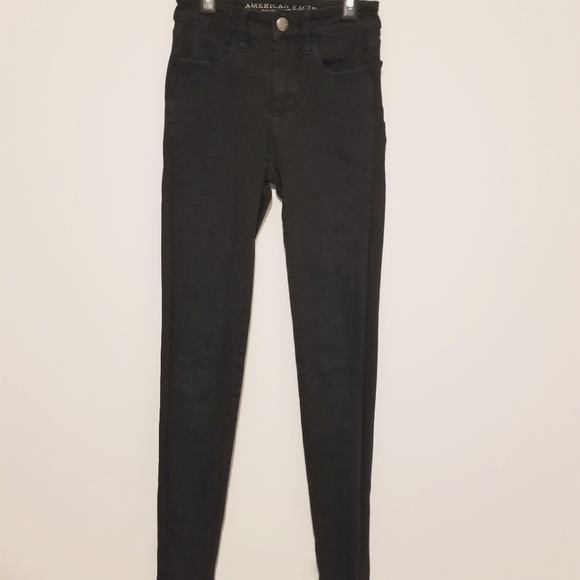 black American Eagle skinny jeans - Picture 2 of 3
